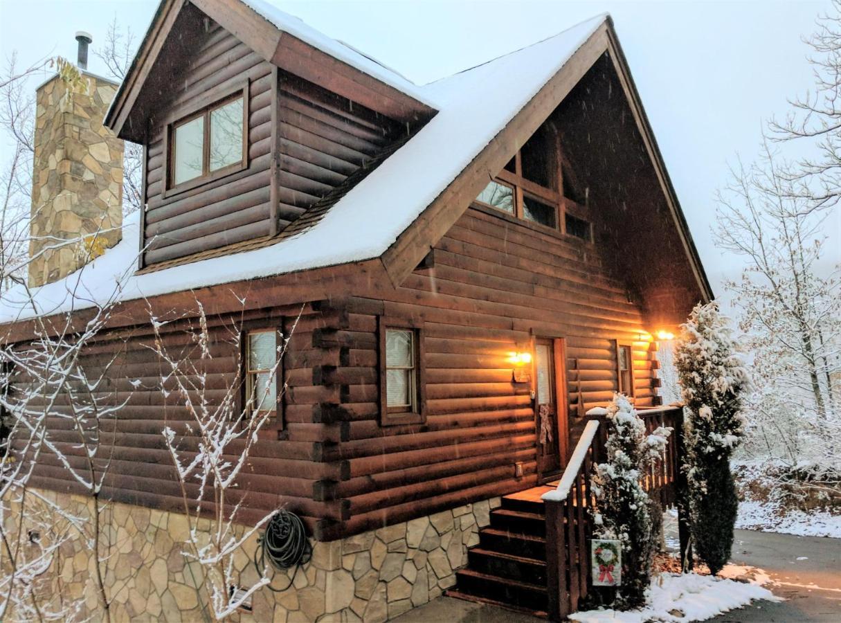 Romantic, Honeymoon Cabin In The Smokies! Gatlinburg Extérieur photo