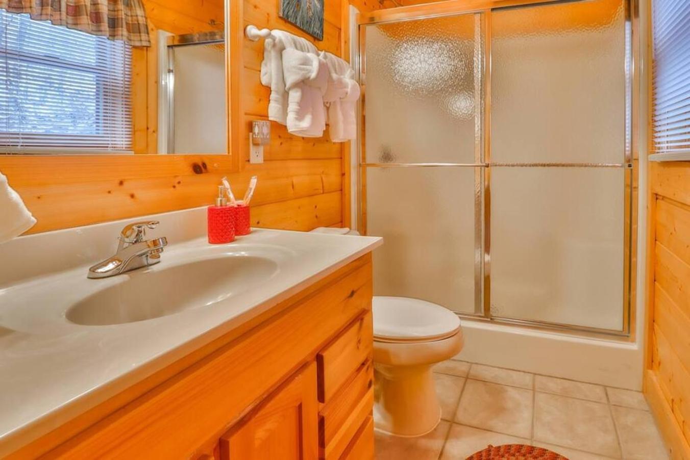 Romantic, Honeymoon Cabin In The Smokies! Gatlinburg Extérieur photo