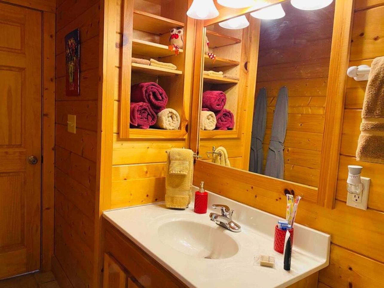 Romantic, Honeymoon Cabin In The Smokies! Gatlinburg Extérieur photo