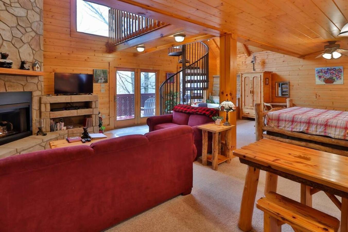 Romantic, Honeymoon Cabin In The Smokies! Gatlinburg Extérieur photo